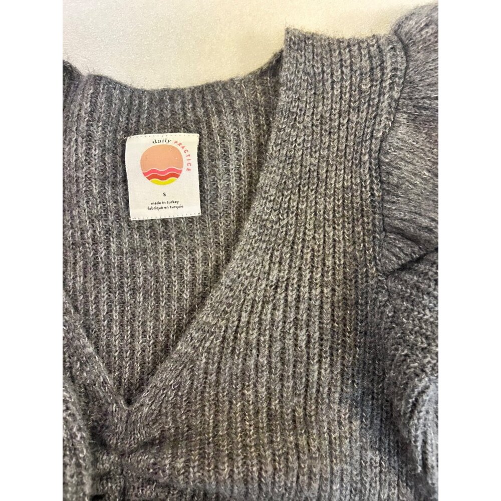 Gray Ruched V-Neck Knit Sweater - Picture 6 of 6